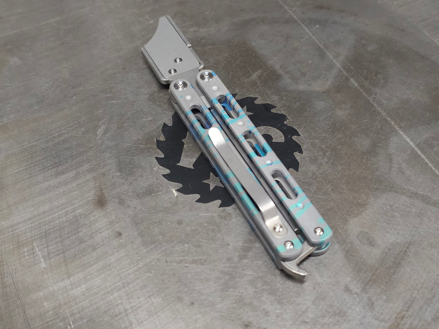 Anodized Titanium Utility Knife